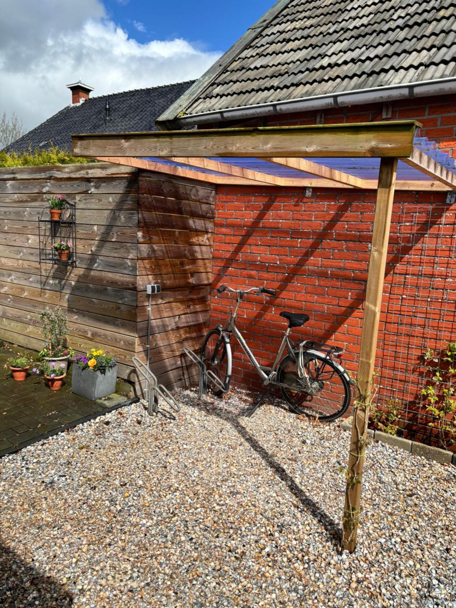 Chalet In Het Groen Met Airco Drachtstercompagnie Luaran gambar